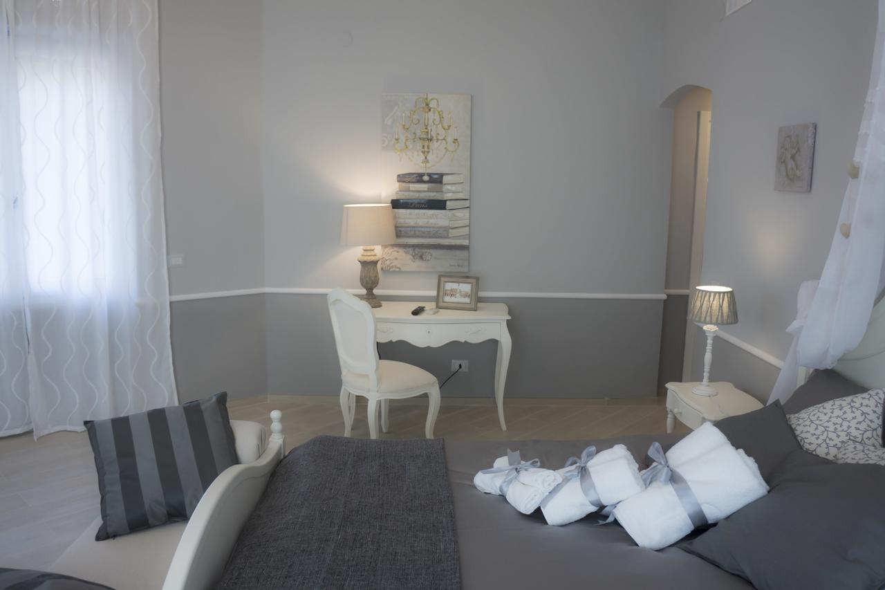 B&B Donna Ada Salerno Eksteriør bilde