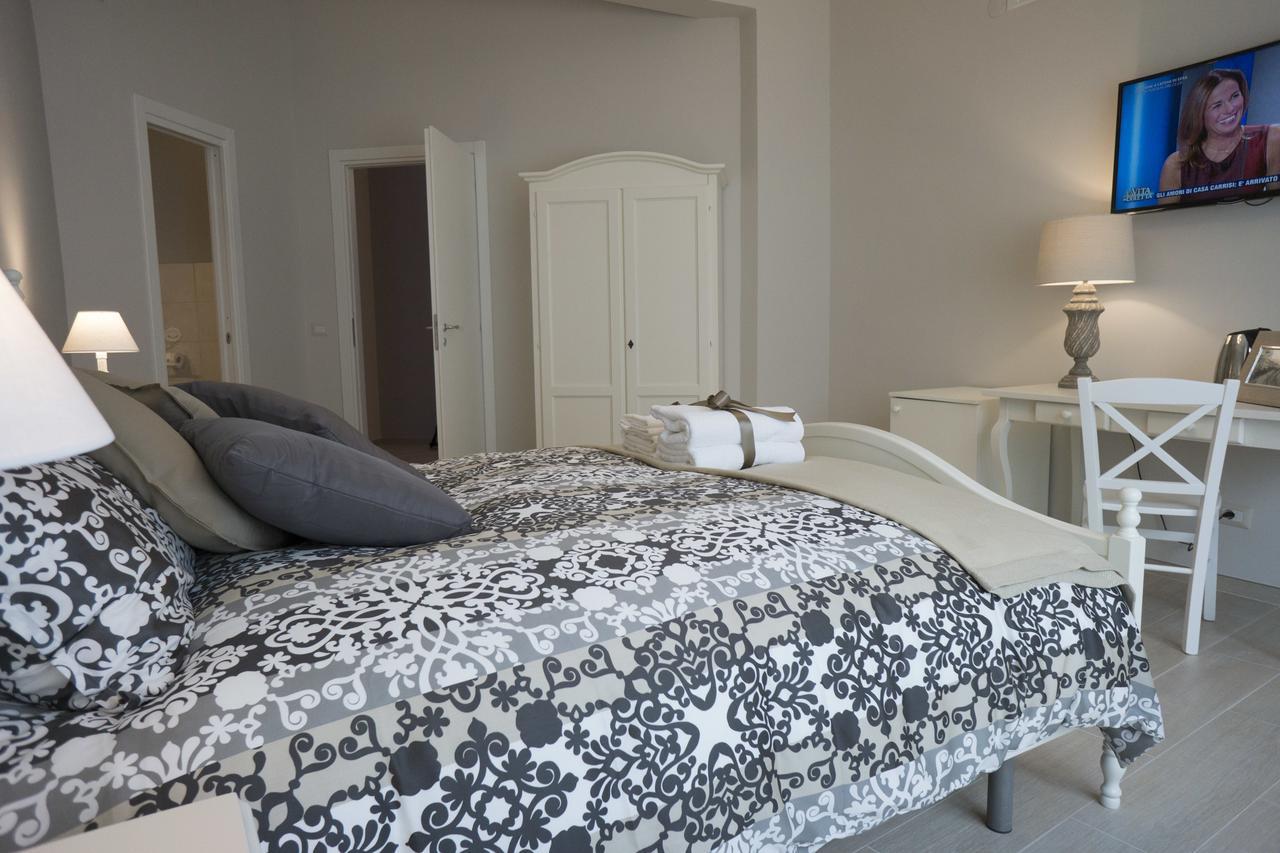 B&B Donna Ada Salerno Eksteriør bilde