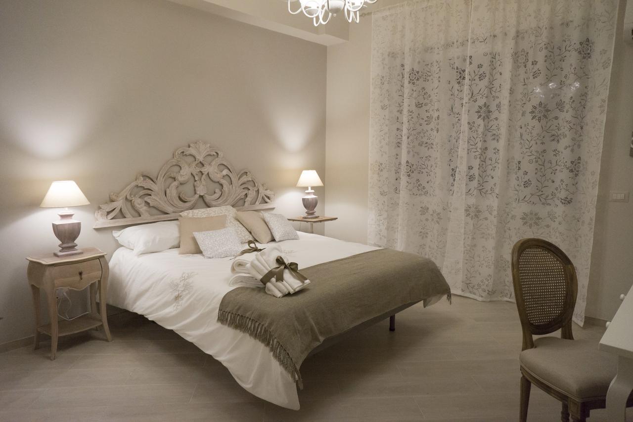B&B Donna Ada Salerno Eksteriør bilde
